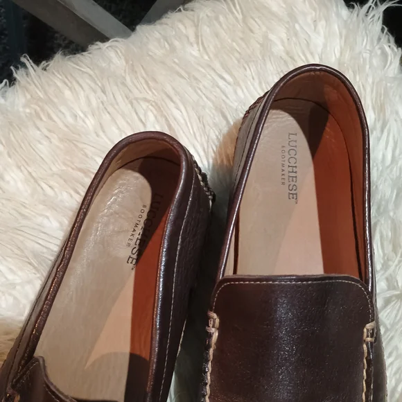 Men's Lucchese Luxurious Dark Brown Leather Driving Loafers - Picture 2 of 5